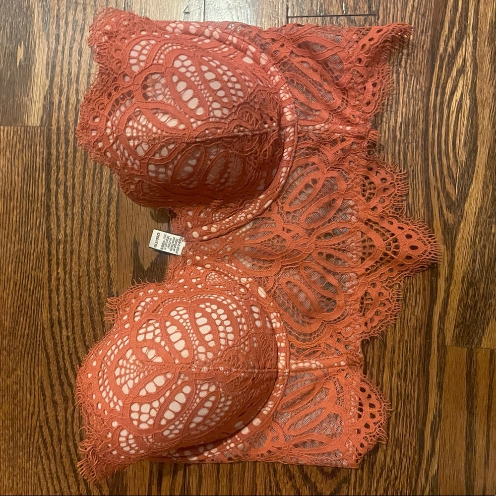 sexy strapless bra